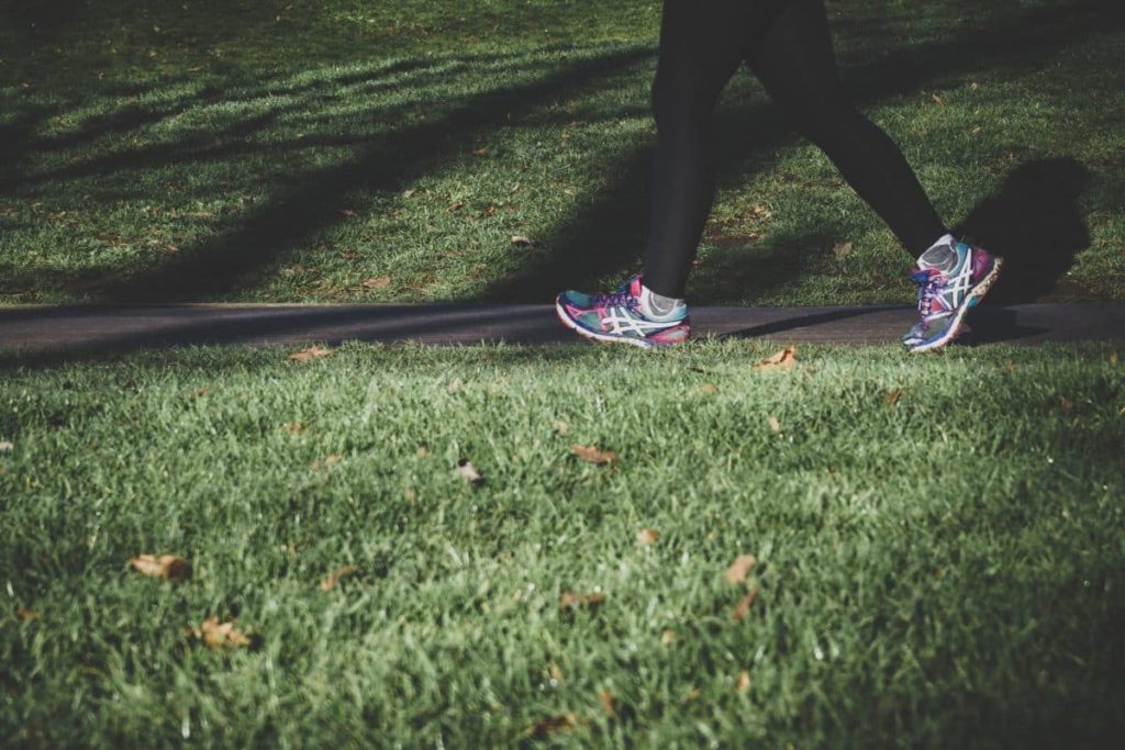 La fiche sport : la marche à pieds